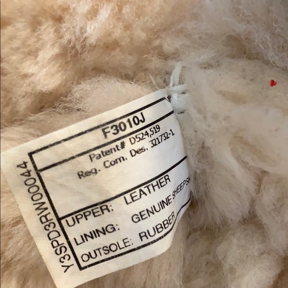 Ugg Leather Boots - Picture 8 of 10